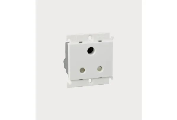 LEGRAND MYLINC 6A - 3 PIN SOCKET