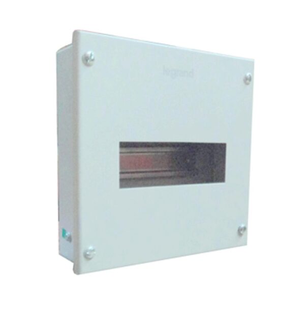 LEGRAND 507601 - 8 WAY IP30 IK08 8 MODULE - EKINOX SPN DB