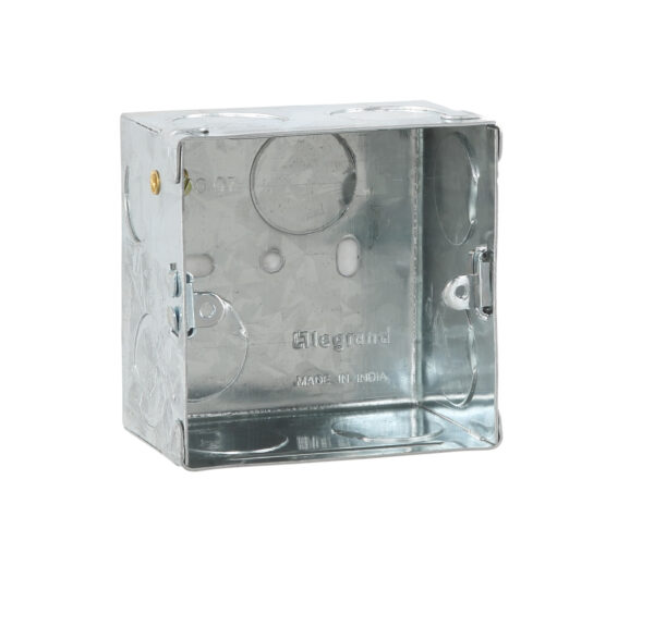 LEGRAND MYLINC METAL FLUSH BOX - 1/2 MODULE